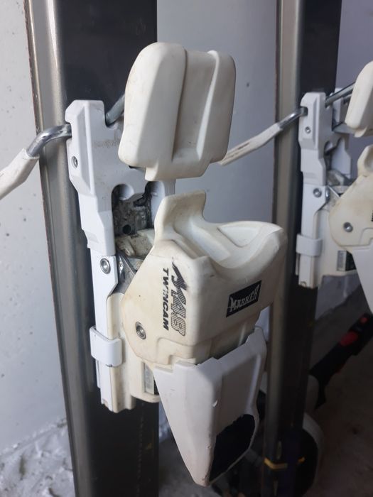 Ски Rossignol DV6