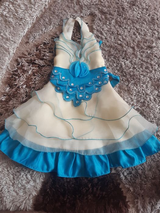 Продам новое платье