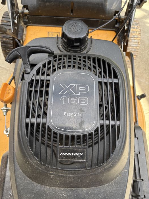Mașină de tuns gazon autopropulsată Zongshen XP160 – pentru reparație/piese