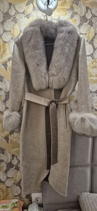 Палто алпака с естествен косъм от лисица