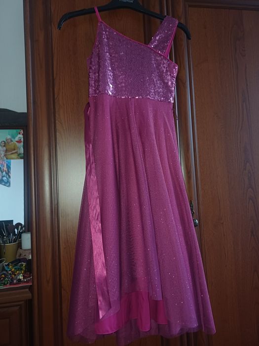 Платье на девочку