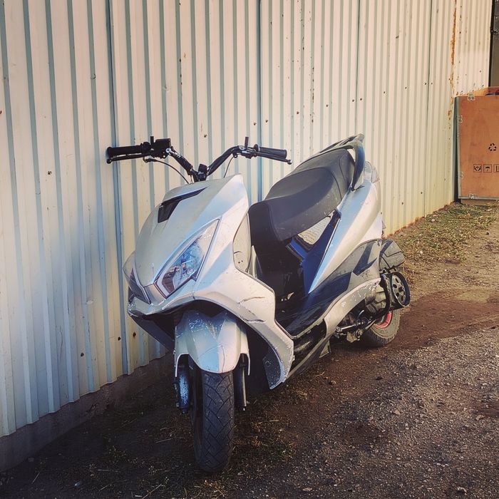 Продам мопед м10 150