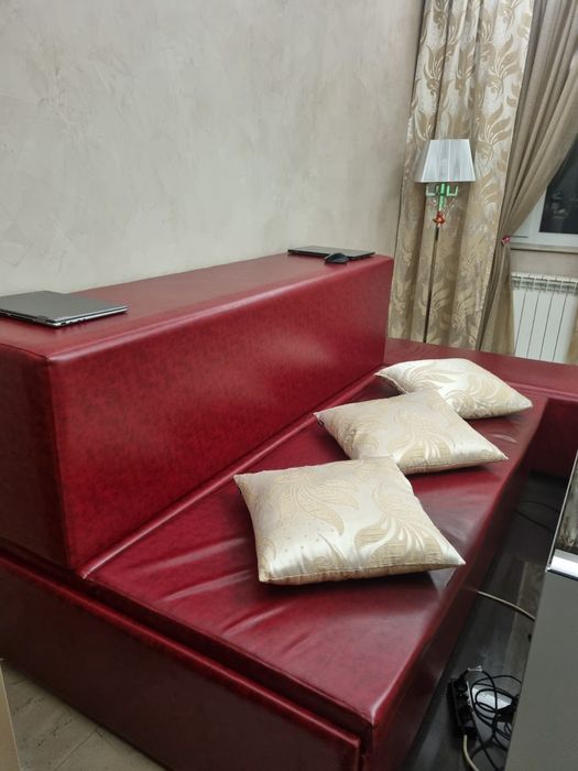 Диван модулен с ракла