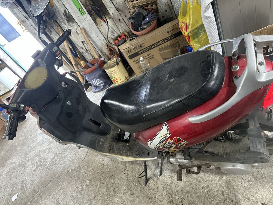 Продам скутер 125 кубов