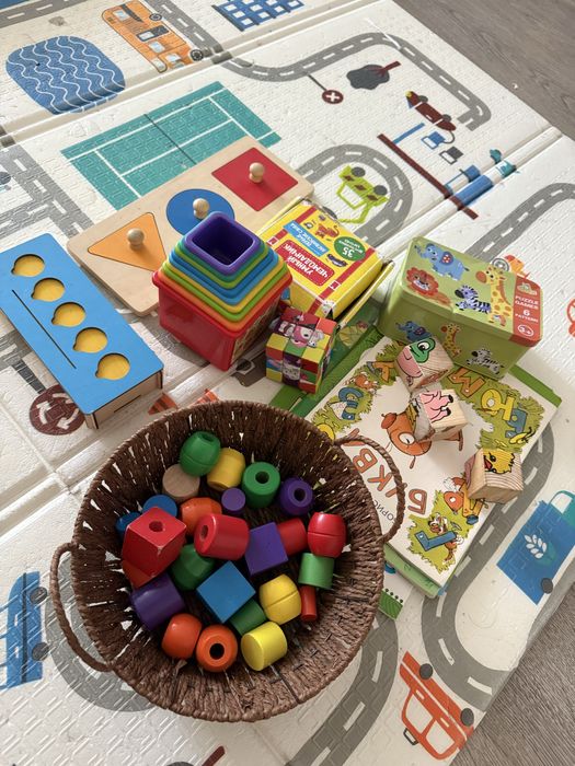 Развивающие игрушки
