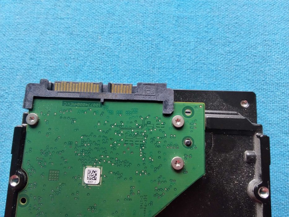 1 TB HARD DISK за настолен компютър - перфектен