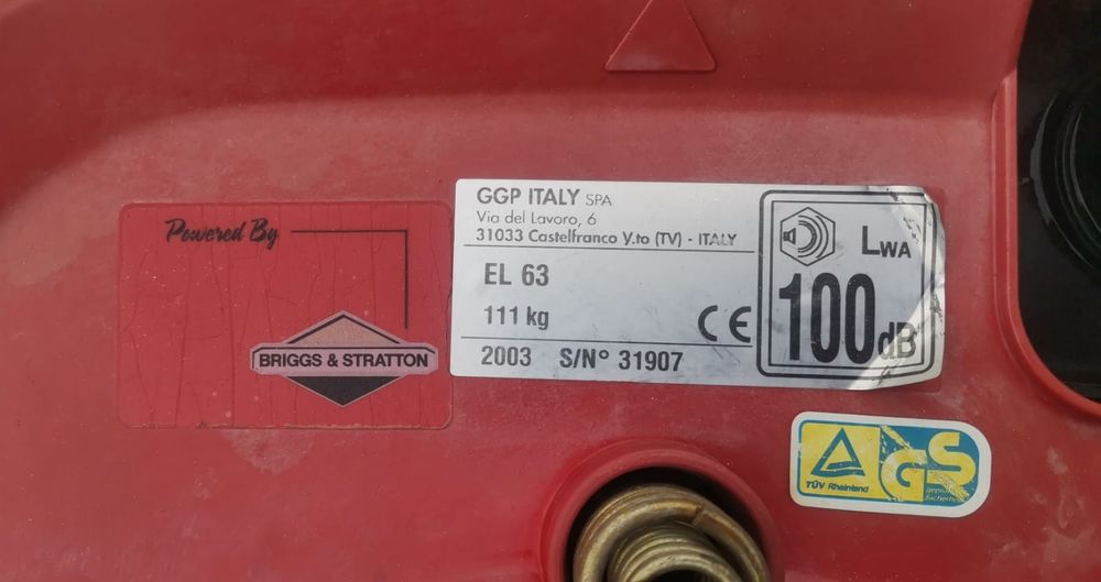 Tractoras iarbă Solo 556