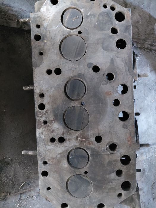 Головки блока двигателя ЯМЗ 240