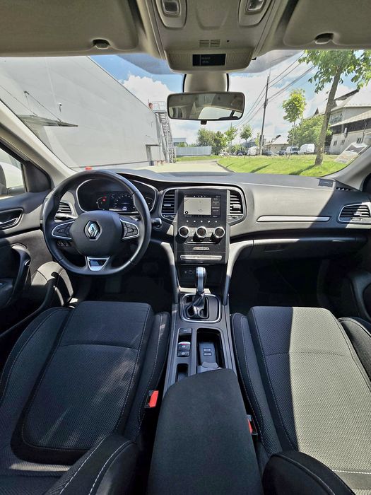 RENAULT Megane 2024 — imagine 5