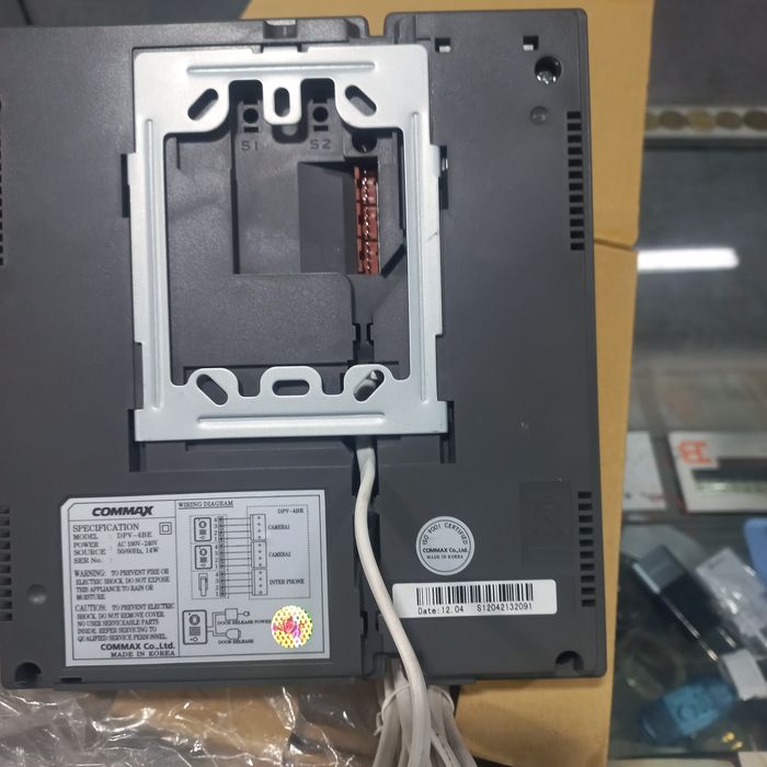 Отдам видео домофон COMMAX