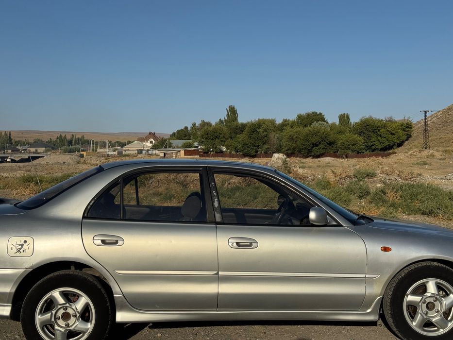 Продам Mitsubishi Galant 1993 год