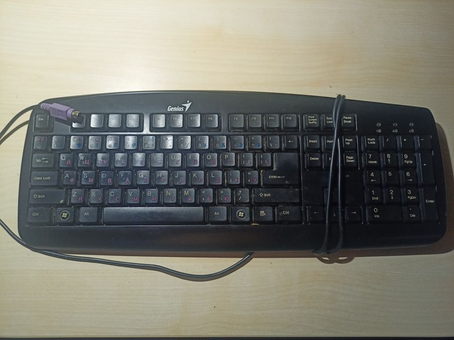 Продаётся клавиатура
