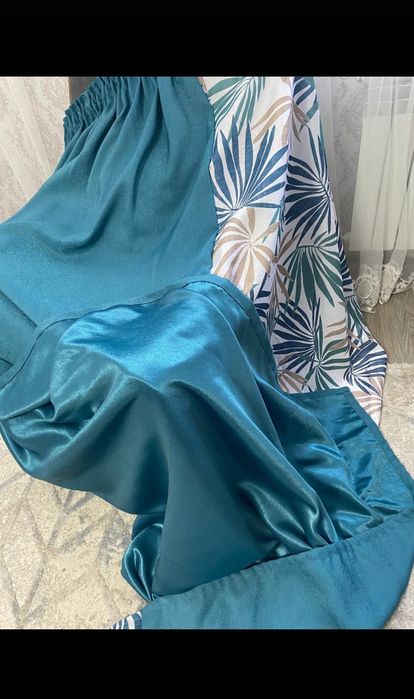 Продам шторы в спальню