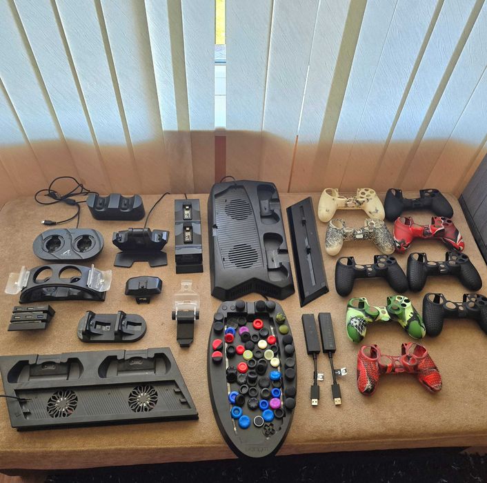 PS4 SONY охлаждане стойки за контролери