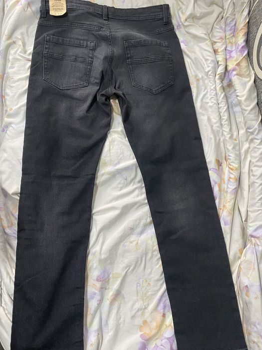 Blugi terranova marimea 44-L