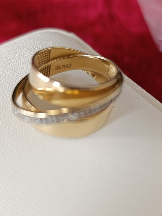 Золотое кольцо Турецкая изделия проба 585, вес 7,13 , размер 18,5