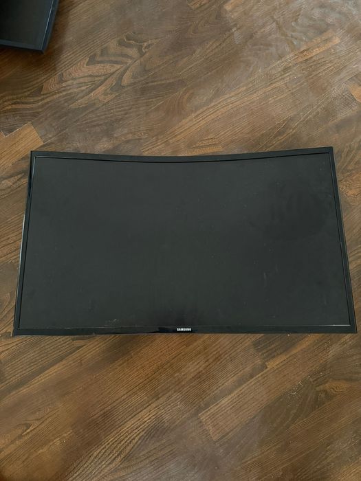 Продам мониторы дешево срочно