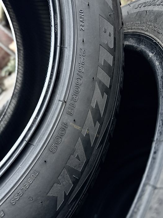 Шины Bridgestone Blizzak DM-V2, липучка