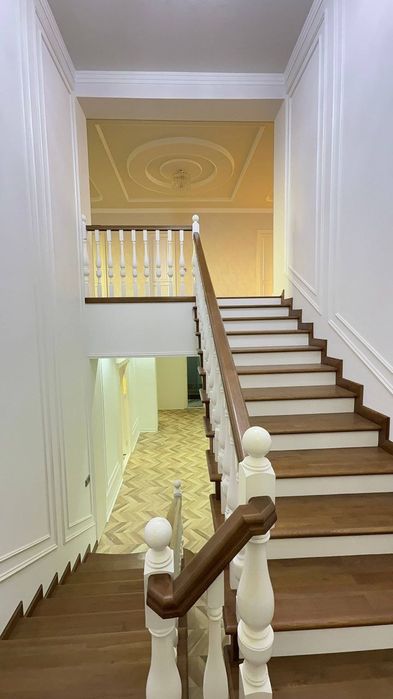 Ховли уй сотилади