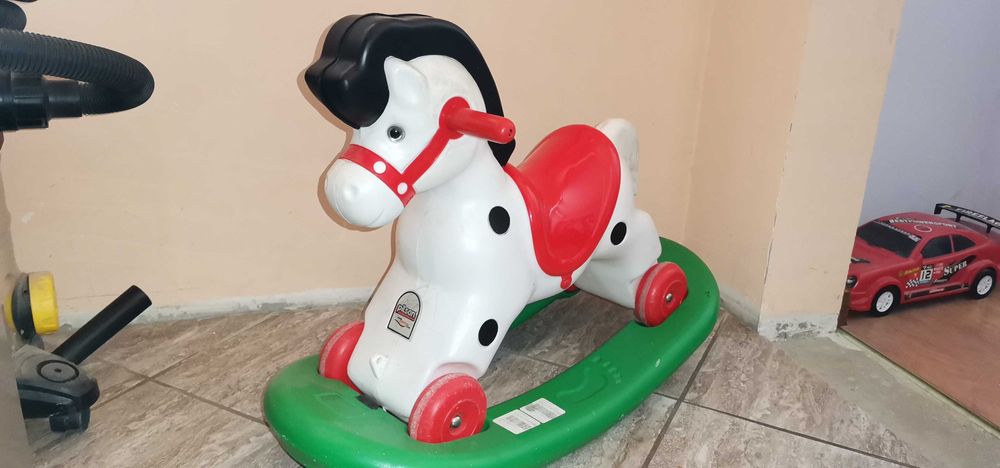 Продавам люлка конче