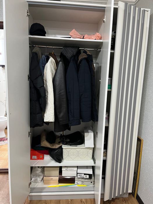 Шкаф в прихожую.