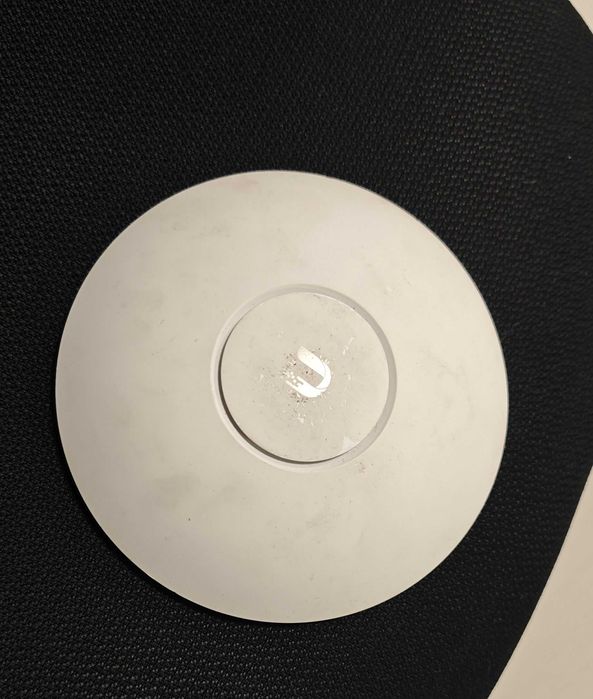 Ubiquiti UniFi UAP-AC-LR точка за достъп