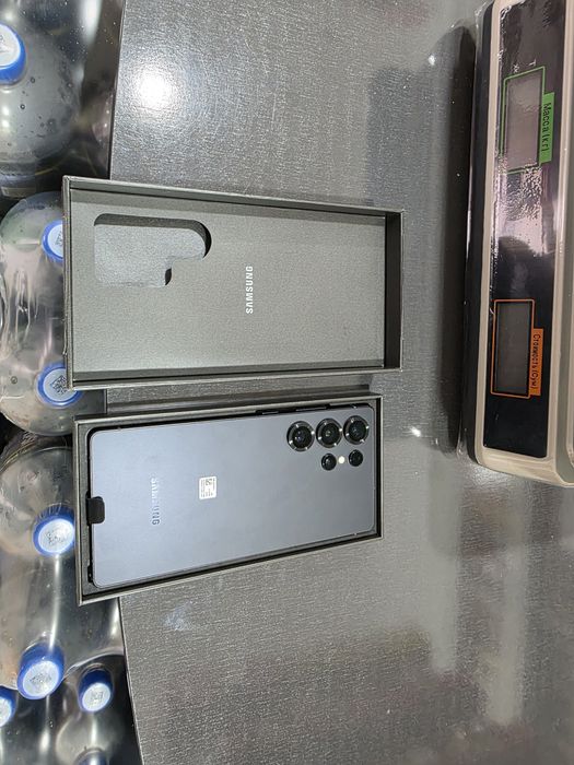 Samsung s25 ultra янги идял холатда сотилади