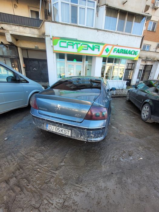 Vând Peugeot 407