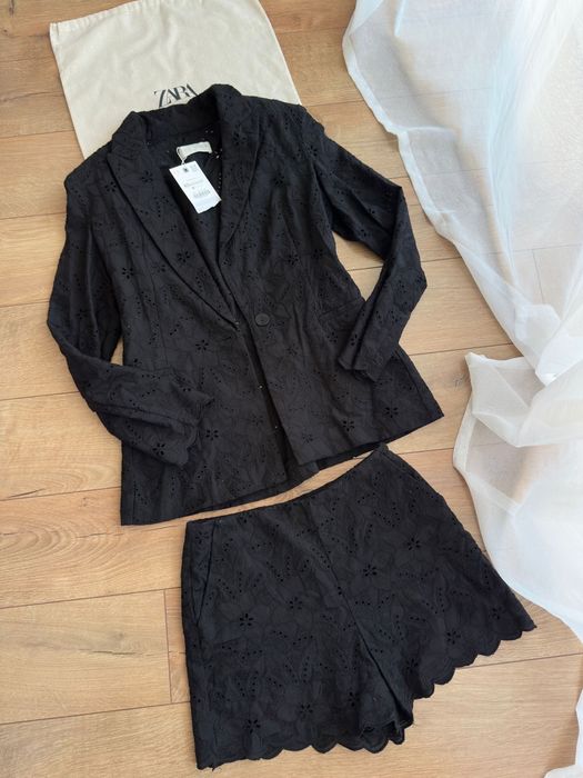 Costum Zara viral cu broderie, perforat Sacou + bermude/pantaloni scurti)