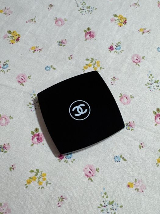 Oglinda Chanel Miroir Double Facettes