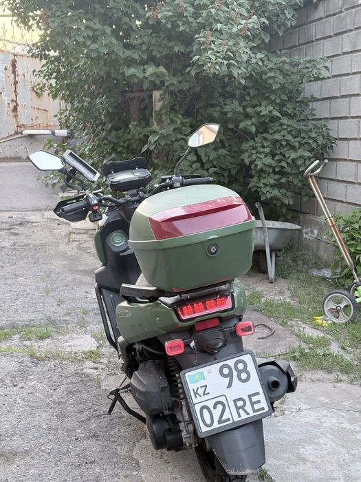 Продам мопед танк про
