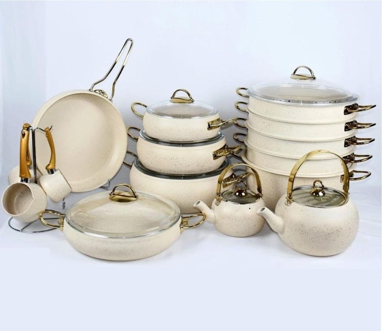 Продам набор посуды OMS