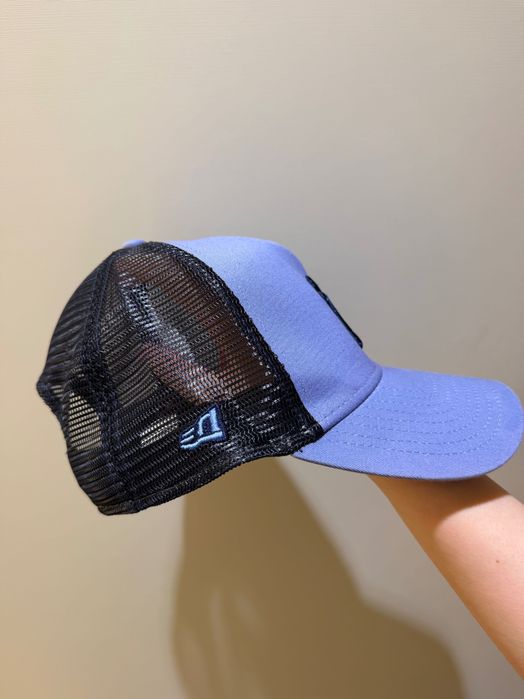 Шапка с козирка New Era