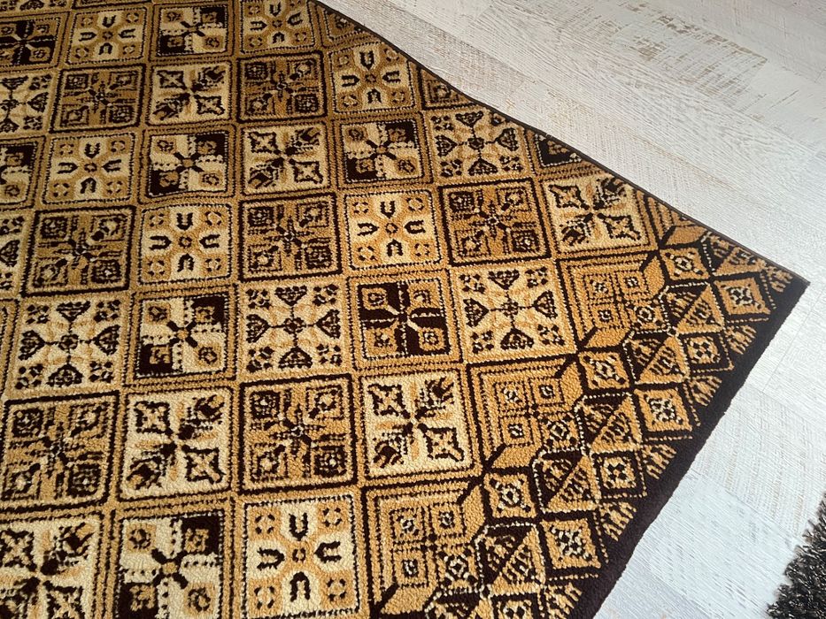 Килим 200x240 като нов