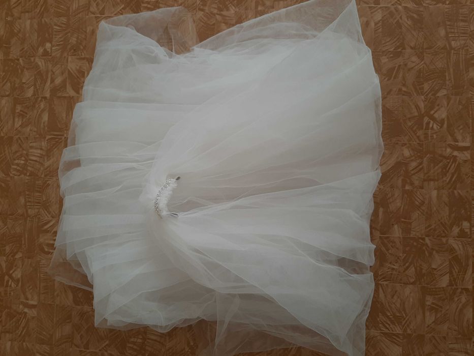 Булчинска рокля и воал