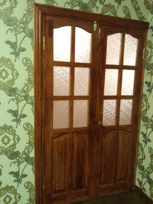 Срочно продам двери межкомнатные