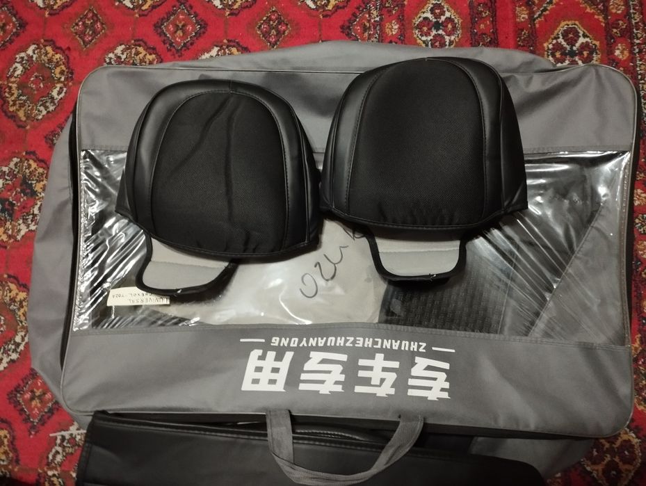 Универсальный чехол Камплект