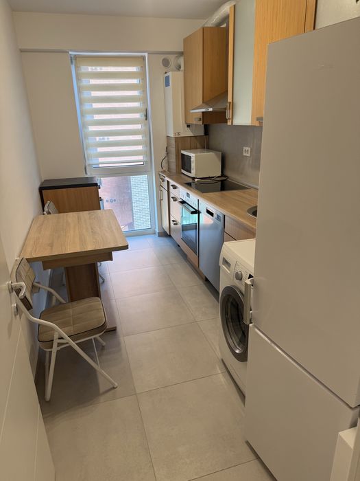Inchiriez apartament 2 camere in complexul Freya Bucium