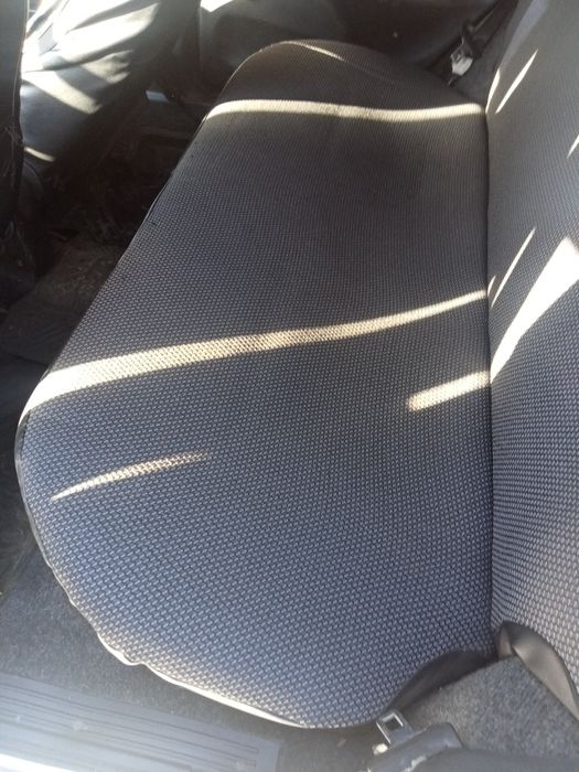 Продам чехлы комплект для ваз 2114