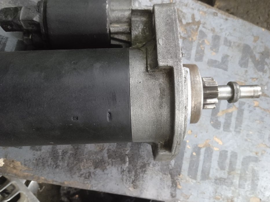 Стартер на гольф 3 в хорошем состояний