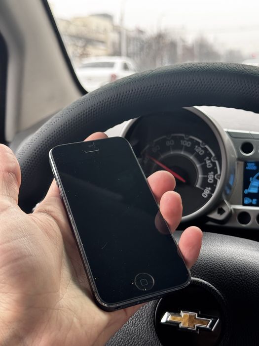 iphone 5 в отличном состоянии