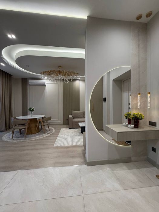 Продам ЖК Инфинити на Ц-1