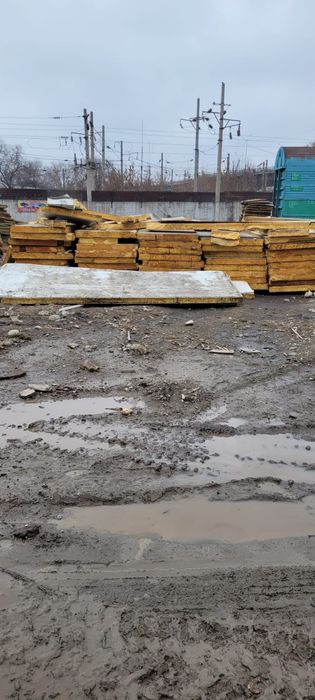 Продам сэндвич панели в хорошем состояний