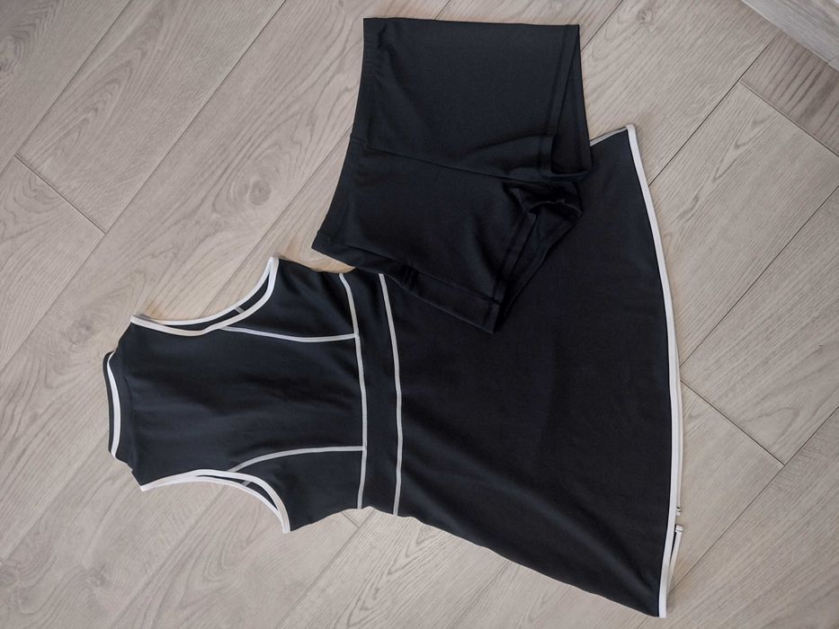 Дамска черна рокля