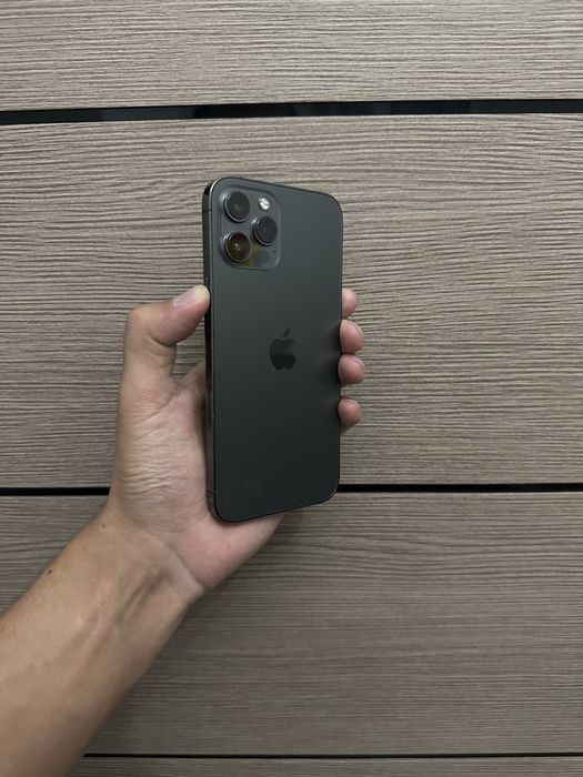 Айфон 12 про Макс