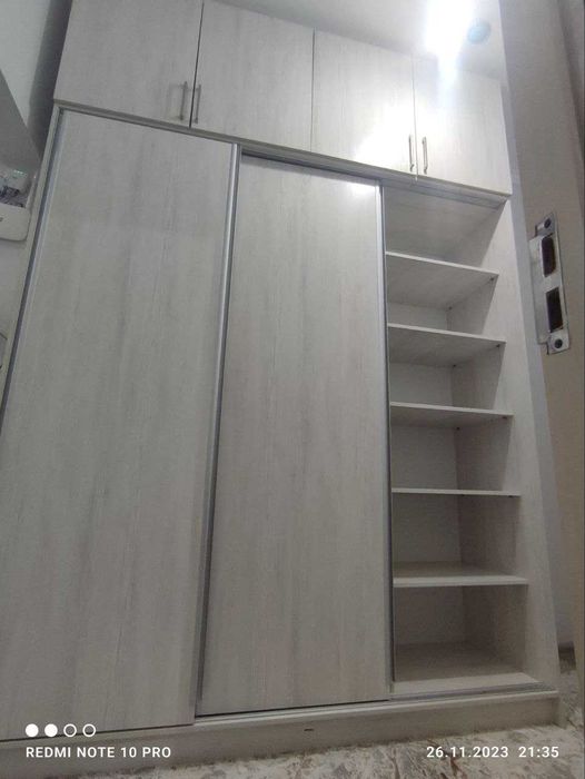 Yotoqxona  yoki bolalar xonasi shkaf