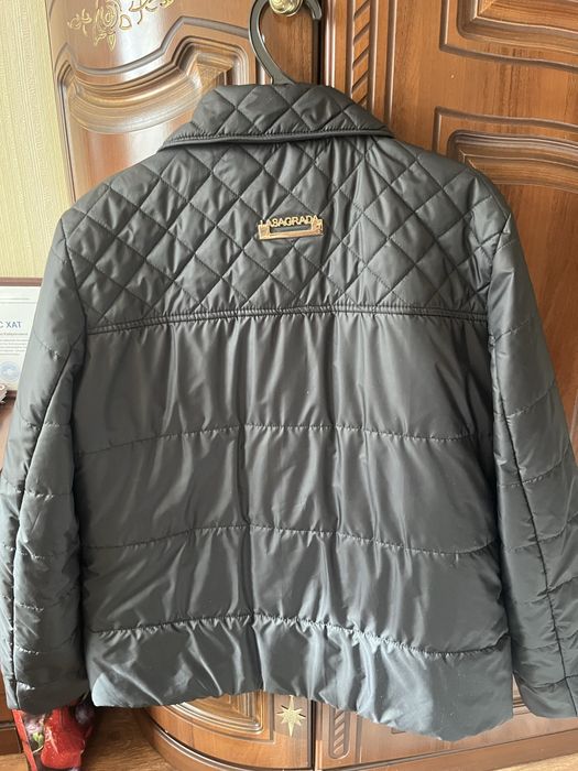 Продам новую куртку Lasagrada