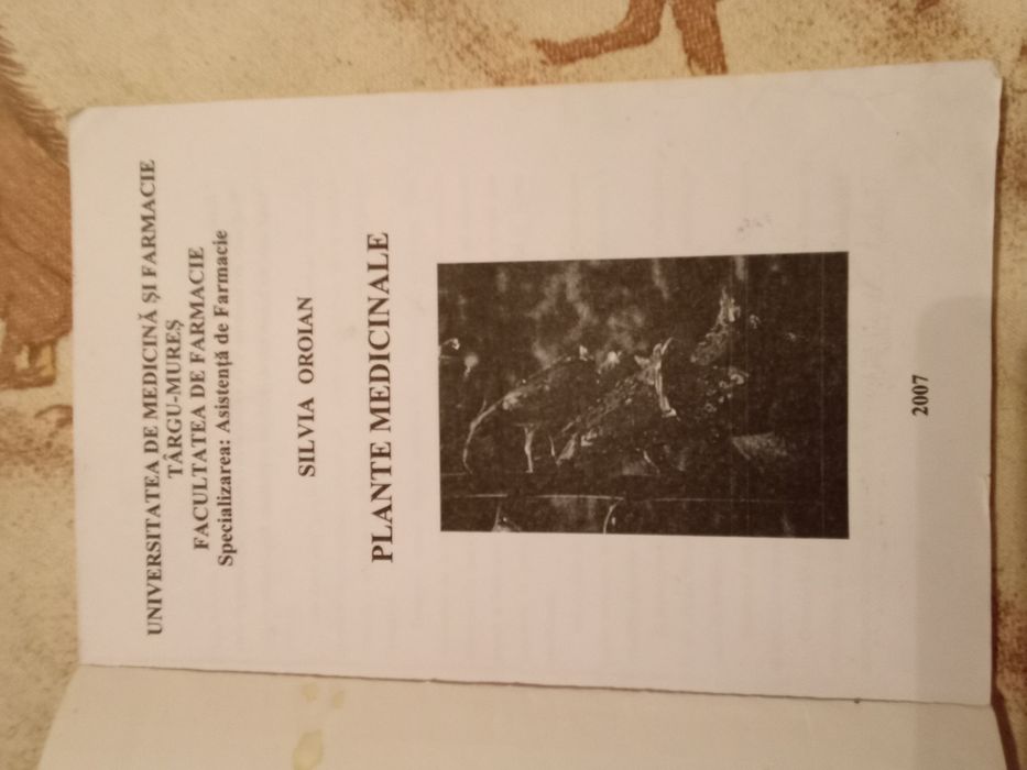 Carte De Medicina - Plante Medicinale