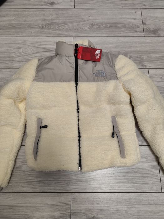 Geaca damă din blana artificiala