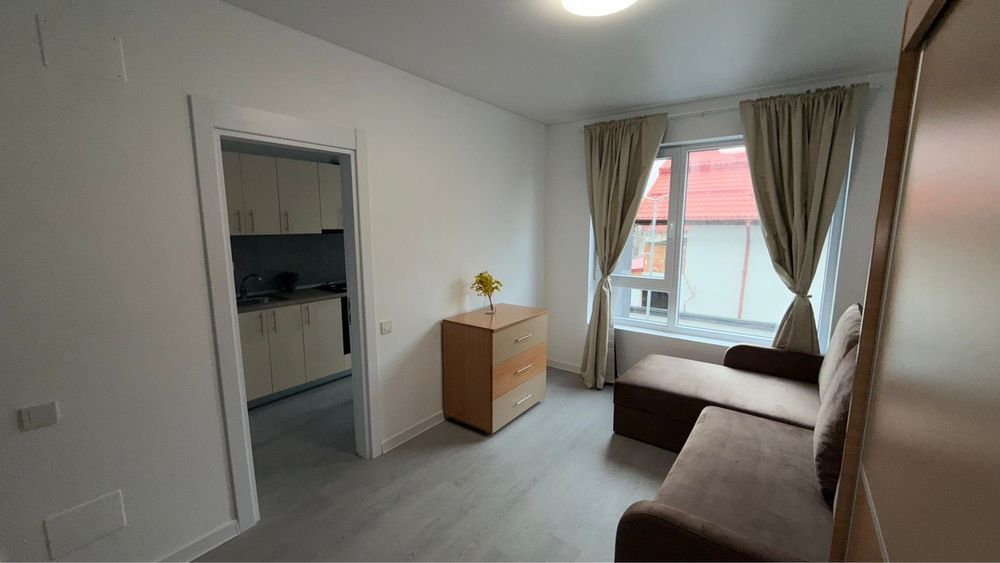 Inchiriez garsoniera